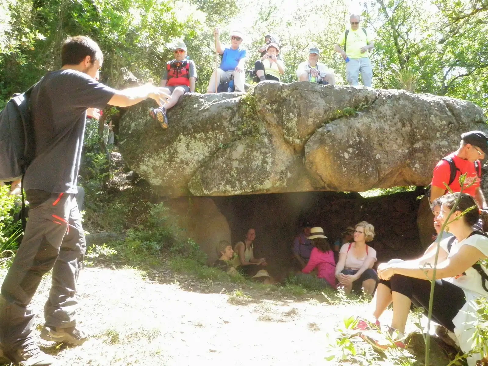 16a.Itinerari Megalític Gavarres i l'Ardenya 2015