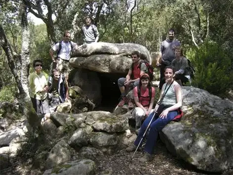 9è Itinerari megalític a les Gavarres i l'Ardenya 2008