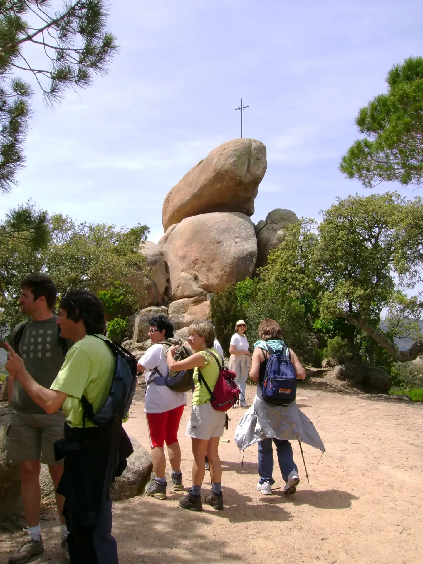 8è Itinerari megalític a les Gavarres i l'Ardenya 2007